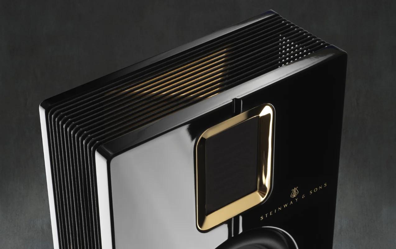 Model S-15 loudspeaker – AER dipole design